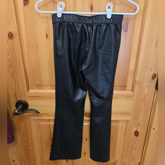 ABERCROMBIE KIDS FAUX LEATHER BLACK PANTS SPLIT CUFF LINED GIRLS YOUTH 9/10 A&F - Picture 5 of 13